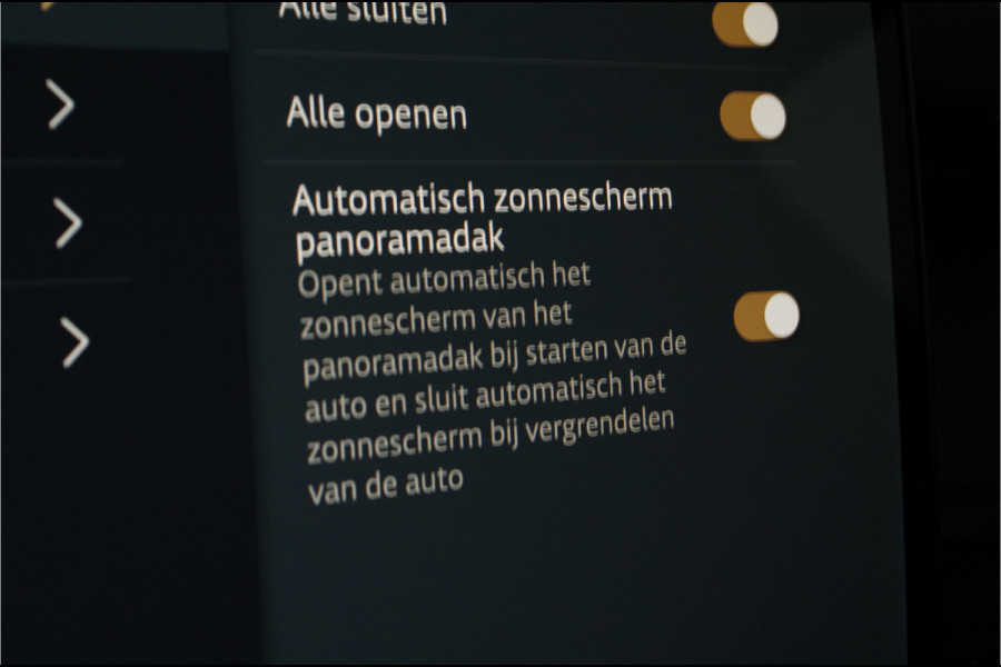 Land Rover Defender 110 2.0 P300e 110 X-Dynamic HSE > 300pk/Black pakket/Head-up/22inch/Trekhaak/Smart View...