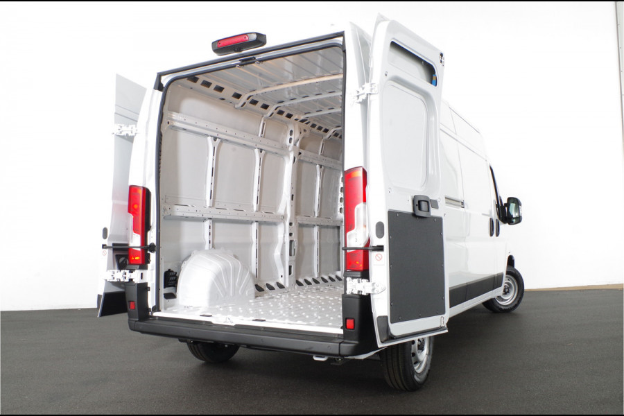Fiat Ducato 2.2 MultiJet 140 S&S L3H2 3.5t Camera / Cruise / 270° deuren | Operational lease ook mogelijk!