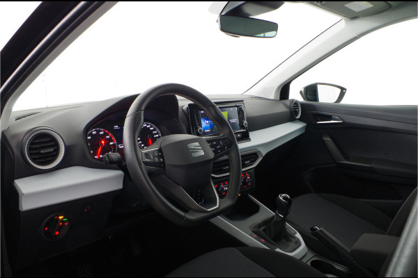 Seat Arona 1.0 TSI Style > Stoelverwarming/apple carplay/ android auto/Cruise control... | 4607 |
