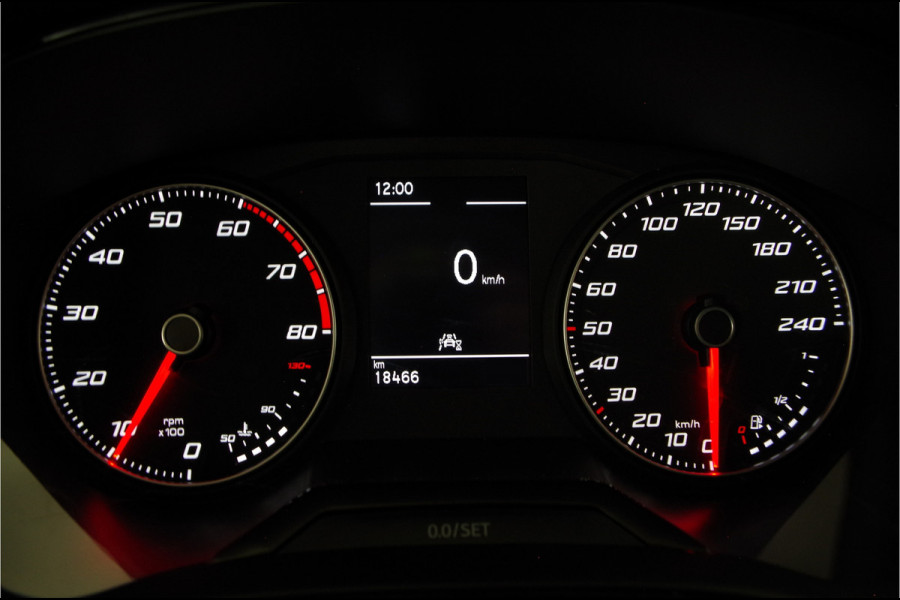 Seat Arona 1.0 TSI Style > Stoelverwarming/apple carplay/ android auto/Cruise control... | 4607 |