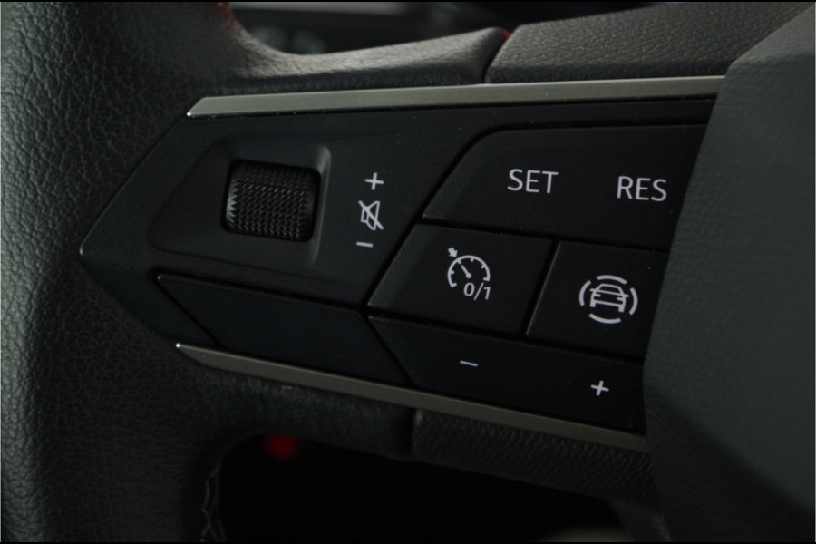 Seat Arona 1.0 TSI Style > Stoelverwarming/apple carplay/ android auto/Cruise control... | 4607 |