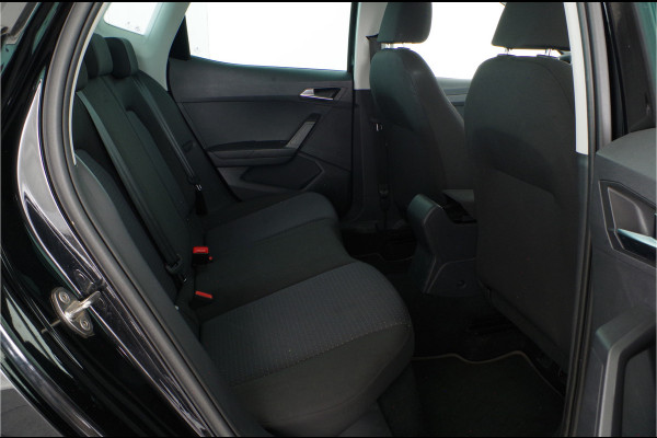 Seat Arona 1.0 TSI Style > Stoelverwarming/apple carplay/ android auto/Cruise control... | 4607 |