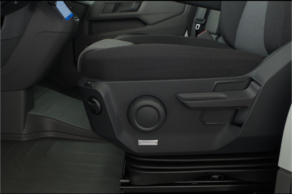 Volkswagen Crafter 35t 2.0 TDI L3H2 > BPM vrij!\Camera/cruise control/Apple Carplay/Android Auto/parkeersensor voor en achter Lease ook mogelijk!