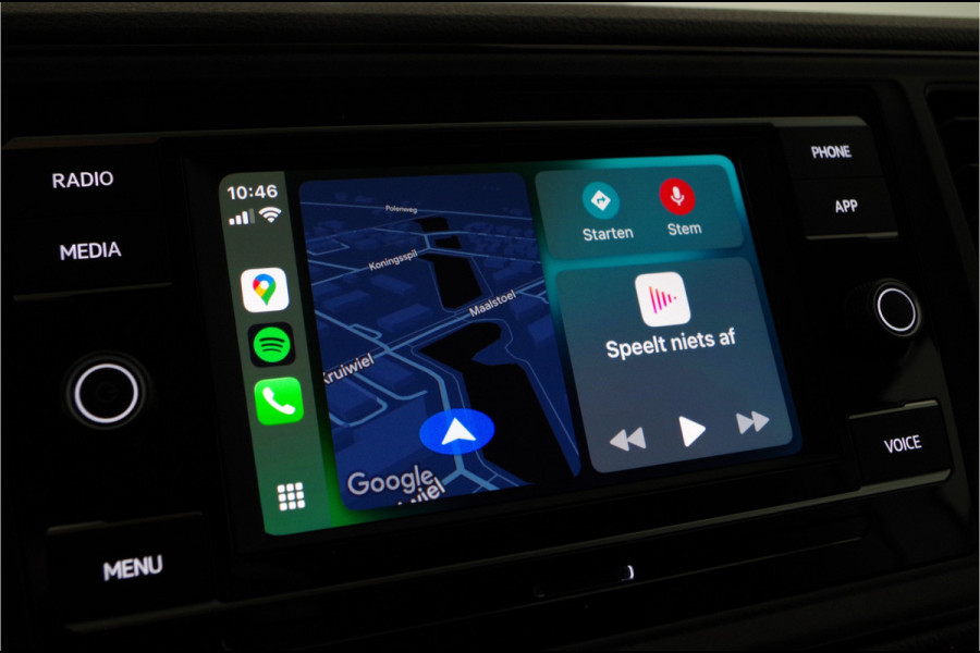 Volkswagen Crafter 35t 2.0 TDI L3H2 > BPM vrij!\Camera/cruise control/Apple Carplay/Android Auto/parkeersensor voor en achter Lease ook mogelijk!