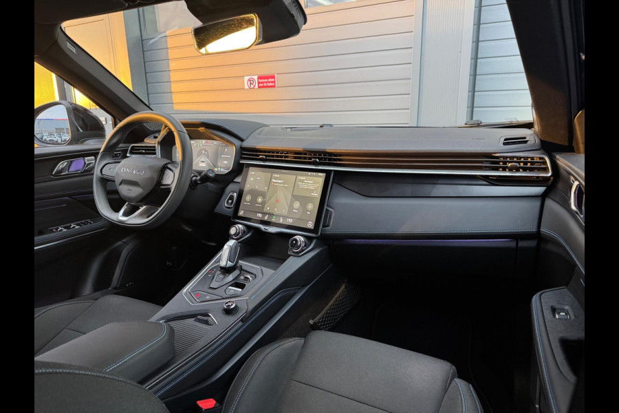 Lynk & Co 01 Bomvol Black Edition 261PK 360°Camera