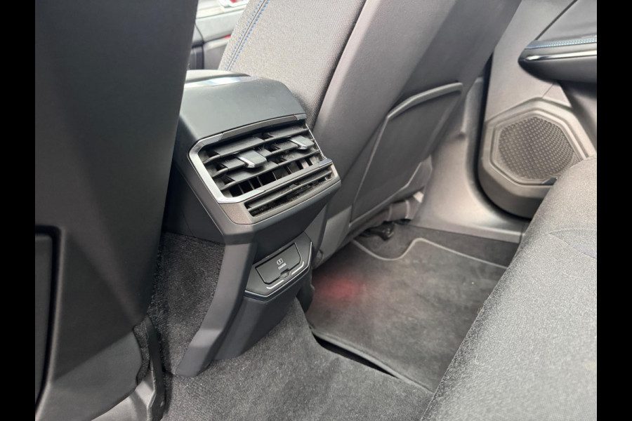 Lynk & Co 01 Bomvol Black Edition 261PK 360°Camera