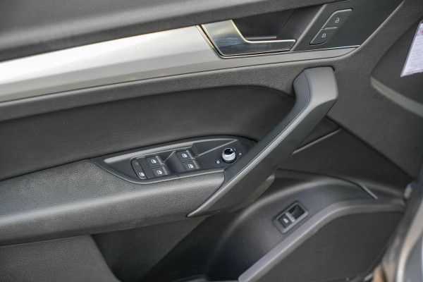 Audi Q5 2.0 TFSI quattro Sport Pro Line Navigatie PDC LED Cruise Stoelverw.