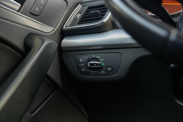 Audi Q5 2.0 TFSI quattro Sport Pro Line Navigatie PDC LED Cruise Stoelverw.