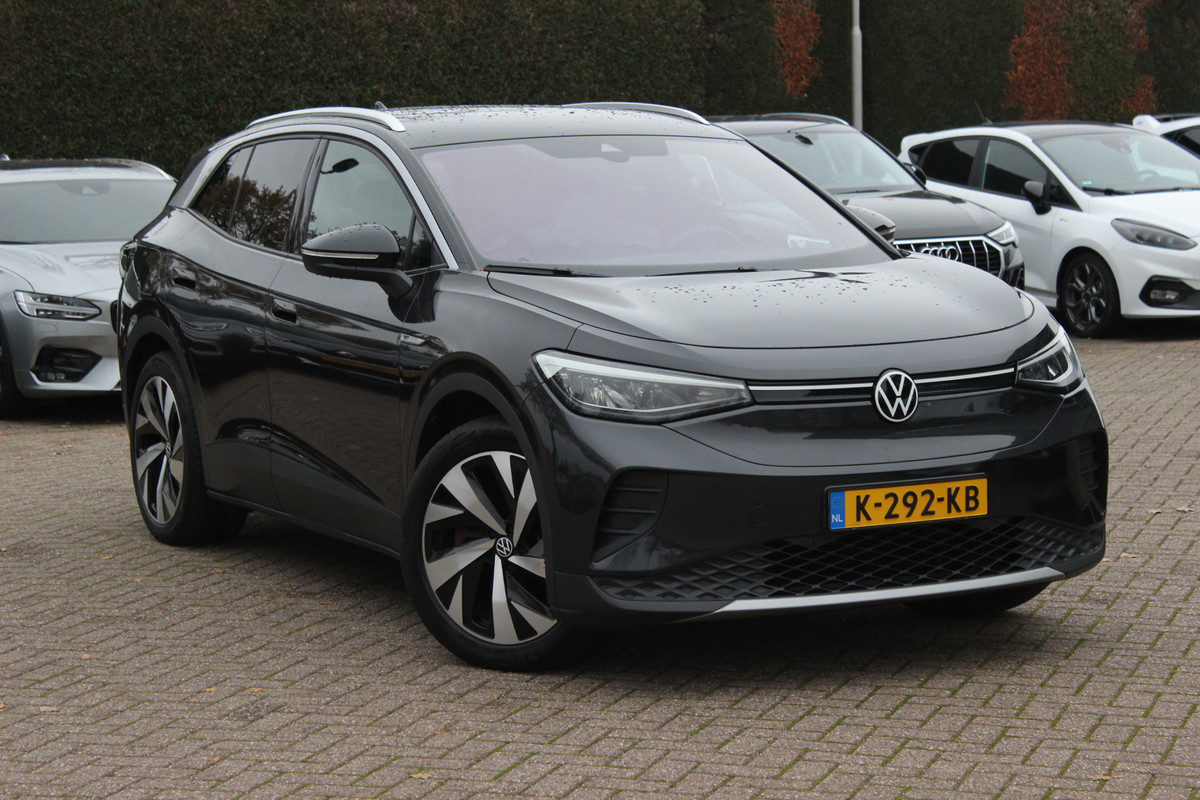 Volkswagen ID.4 First 77 kWh / SoH 92.8% / Camera / Apple CarPlay / DAB / 20'' / LED / Alcantara / Stoelverwarming / ACC
