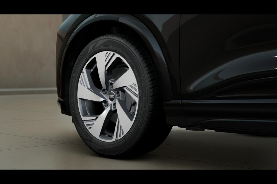 Audi Q6 e-tron S edition performance 100 kWh | Adapative airsuspension | Oled achterlichten | Omgevingscamera's | Comfortsleutel | MMI bijrijdersscherm |