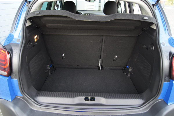 Citroën C3 Aircross 1.2 PureTech 130 Automaat • 2024 • Facelift • Voltaic Blue • Navi • All-Season • 17" Zwart LM