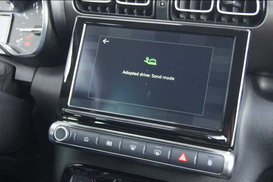 Citroën C3 Aircross 1.2 PureTech 130 Automaat • 2024 • Facelift • Voltaic Blue • Navi • All-Season • 17" Zwart LM