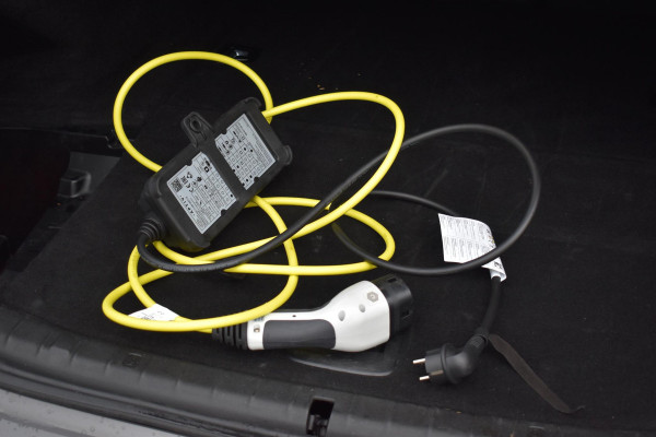 BMW 5 Serie 530e High Executive M-Sport Pano Camera 20" HK