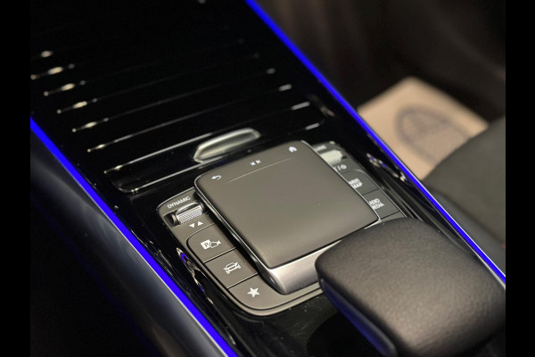 Mercedes-Benz GLA 200 AMG|PANO|MEMORY|SFEER|BOMVOL!