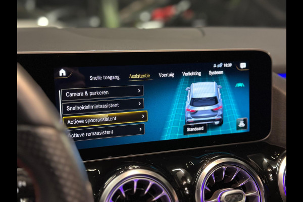 Mercedes-Benz GLA 200 AMG|PANO|MEMORY|SFEER|BOMVOL!