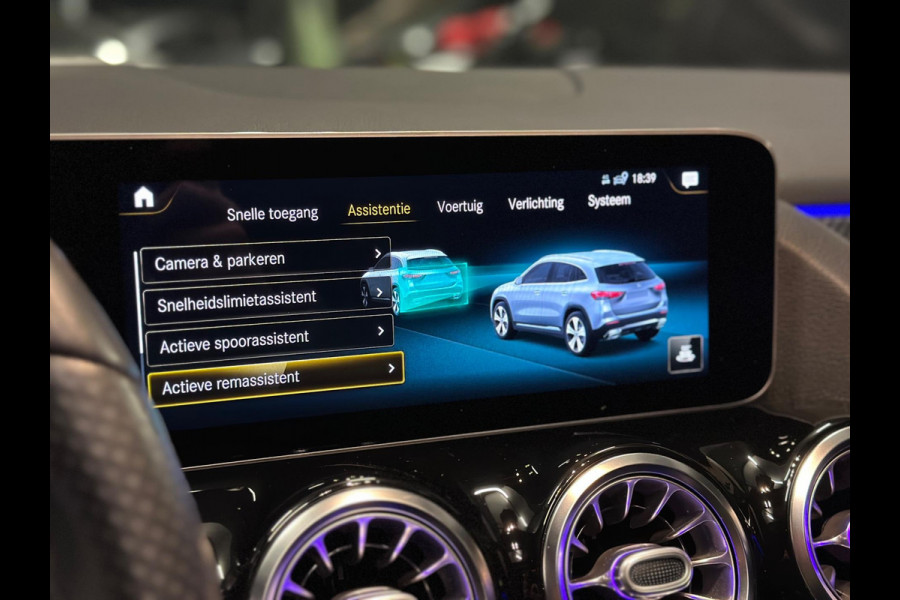 Mercedes-Benz GLA 200 AMG|PANO|MEMORY|SFEER|BOMVOL!