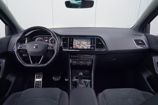Seat Ateca 1.5 TSI FR Business Intense / Pano / Trekhaak / Navi / ACC / Side-Assist / Elek. Klep