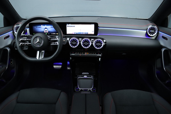 Mercedes-Benz CLA-Klasse Shooting Brake 250 e Star Edition AMG Line | Facelift | Panoramadak | Camera | Advanced Sound System | Keyless Go | Multibeam LED | Augemented Reality |