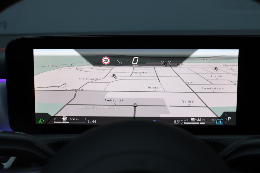 Mercedes-Benz CLA-Klasse Shooting Brake 250 e Star Edition AMG Line | Facelift | Panoramadak | Camera | Advanced Sound System | Keyless Go | Multibeam LED | Augemented Reality |