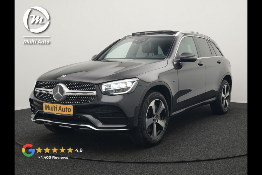 Mercedes-Benz GLC 300e 4MATIC Premium Plug In Hybrid 320pk PHEV | Trekhaak Af Fabriek | Panodak | Adaptive Cruise | Camera | Alcantara Sportstoelen Memory & Verwarmd | Sfeerverlichting | Apple Carplay | Blis | Navigatie | DAB |