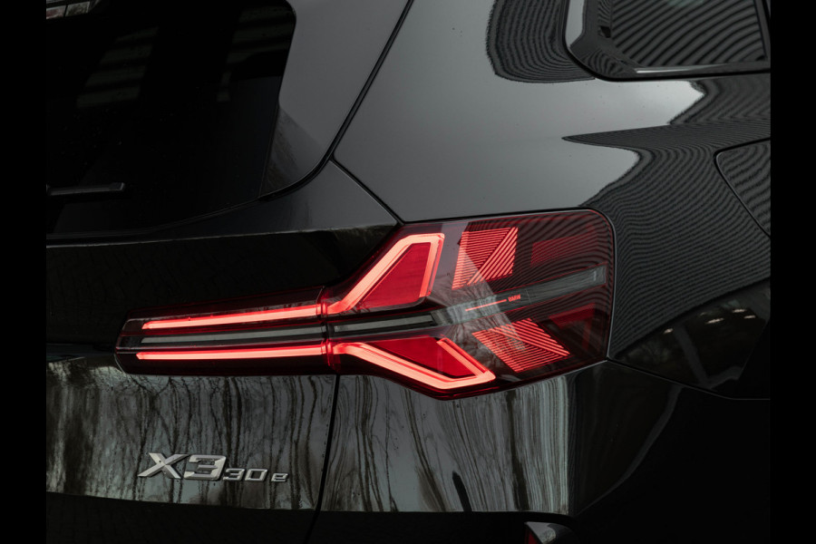 BMW X3 30e xDrive M-Sport Pro - Pano - ACC - Trekhaak - Harman Kardon - 360° Camera