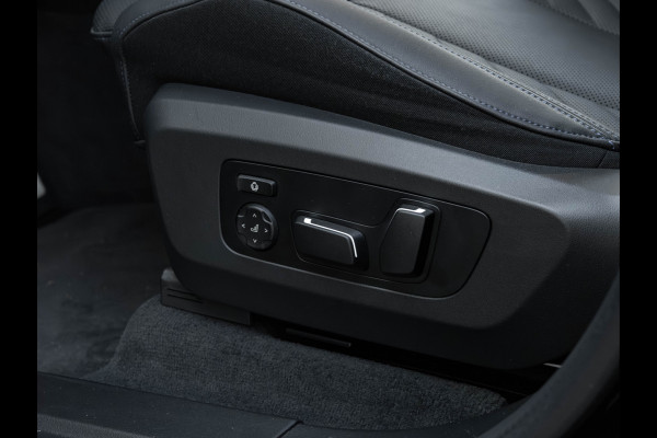 BMW X3 30e xDrive M-Sport Pro - Pano - ACC - Trekhaak - Harman Kardon - 360° Camera