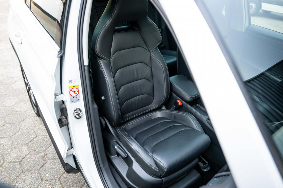 Škoda Kodiaq 1.5 TSI Style Business Pano Leder Trekhaak VOL