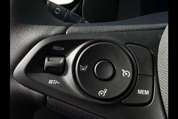Opel Corsa 1.2 GS CARPLAY / PARKEERSENSOREN / LED / DODEHOEK SENSOREN / CRUISE CONTROL / TWO-TONE