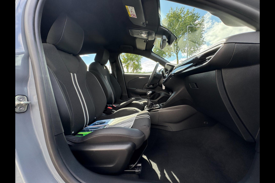 Opel Corsa 1.2 GS CARPLAY / PARKEERSENSOREN / LED / DODEHOEK SENSOREN / CRUISE CONTROL / TWO-TONE