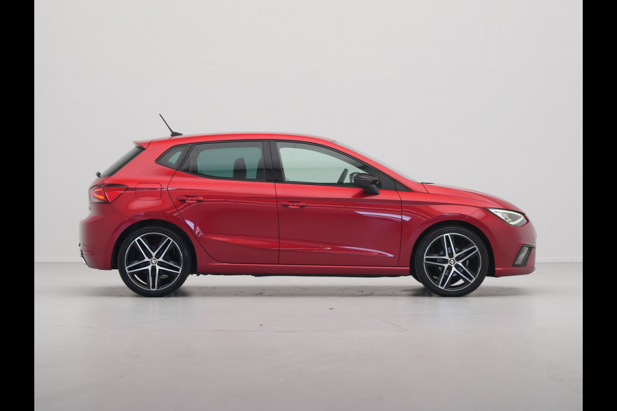 Seat Ibiza 1.0 TSI 95pk FR Business Intense Trekhaak Navigatie Camera Led Carplay Argon