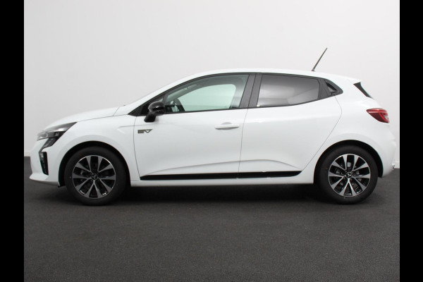 Mitsubishi Colt 1.6 HEV Automaat Intense DEMO Navigatie d.m.v. Apple Carplay/Android Auto Camera Climate Control Cruise Control Lichtmetalen velgen Extra Getint Glas Digitale Cockpit