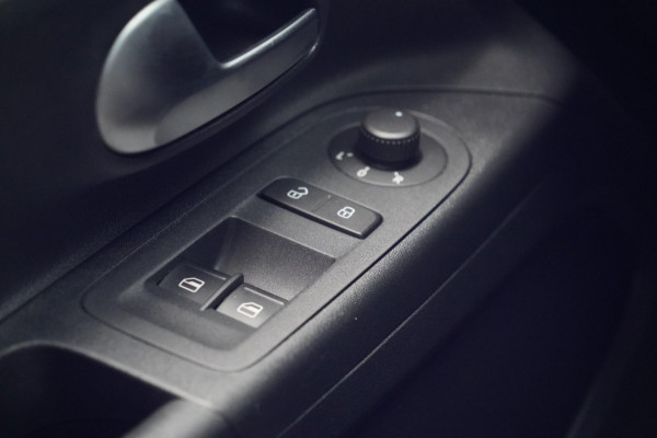 Volkswagen up! 1.0 BMT move up! / Airco / 2e Eigenaar / 5-Deurs / Elek. Ramen / 106dkm NAP / NL-Auto