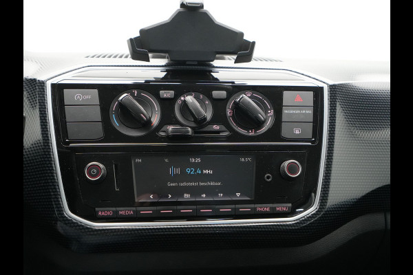Volkswagen up! 1.0 60pk BMT move up! Dab Airco Bluetooth Argon