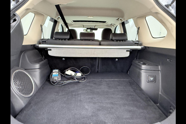 Mitsubishi Outlander 2.0 PHEV Prestige+ VAN: €23.900,- VOOR: €19.440,- UW EINDEJAARSVOORDEEL: €4.460,- | VEEL OPTIES!| ELEK. STOEL| ELEK. ACHTERKLEP| STOEL/STUURVERWARMING | AFNEEMBARE TREKHAAK | PANO DAK | ACHTERUITRIJ CAMERA |