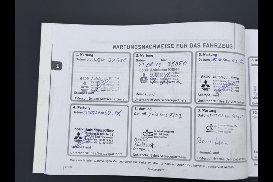 Mitsubishi Outlander 2.0 PHEV Prestige+ VAN: €23.900,- VOOR: €19.440,- UW EINDEJAARSVOORDEEL: €4.460,- | VEEL OPTIES!| ELEK. STOEL| ELEK. ACHTERKLEP| STOEL/STUURVERWARMING | AFNEEMBARE TREKHAAK | PANO DAK | ACHTERUITRIJ CAMERA |