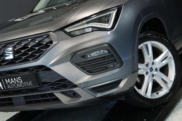 Seat Ateca 1.5 TSI FR / PANODAK / KEYLESS / ACC / CAMERA / CARPLAY