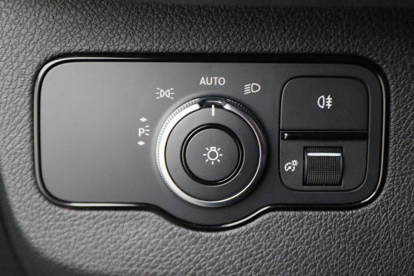 Mercedes-Benz Sprinter 316 CDI L2H2 Aut. Climate, 360° Camera, Apple Carplay, LED, Cruise, Trekhaak 3500KG, 18''