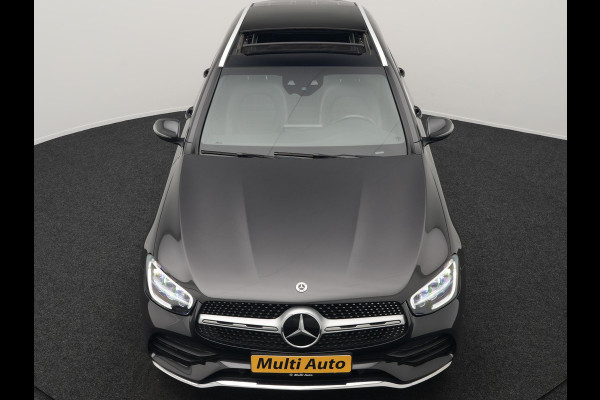 Mercedes-Benz GLC 300e 4MATIC Premium Plug In Hybrid 320pk PHEV | Trekhaak Af Fabriek | Panodak | Adaptive Cruise | Camera | Alcantara Sportstoelen Memory & Verwarmd | Sfeerverlichting | Apple Carplay | Blis | Navigatie | DAB |
