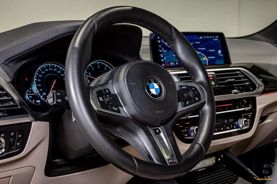 BMW X3 XDrive30i High Executive Edition|M-sport|Pano|Leder