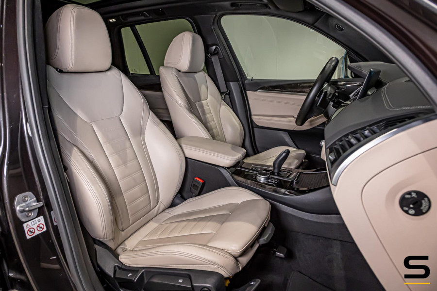 BMW X3 XDrive30i High Executive Edition|M-sport|Pano|Leder