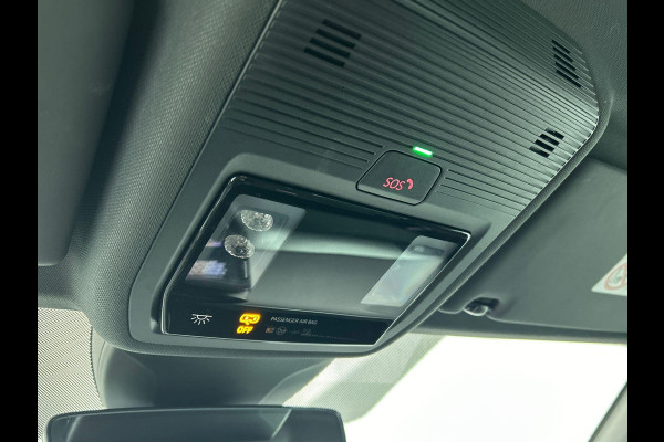 Volkswagen ID.4 Life 77 kWh Auto. Navigatie Apple Carplay/Android Auto Adaptive Cruise Control Parkeersensoren Stoel- en stuurverwarming Full Led Climate Control Lichtmetalen velgen