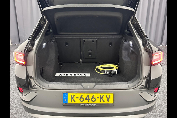 Volkswagen ID.4 Aut. First Edition 77kWh | Trekhaak | Navi | Camera |