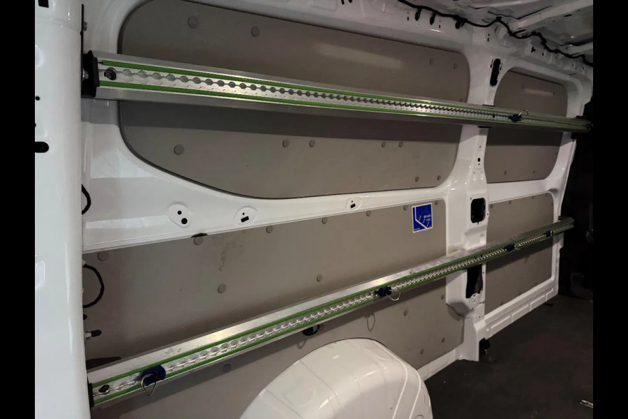 Ford Transit Custom 2.0 TDCi L2H1 l AIRCO l CARPLAY l NAVI l CAMERA