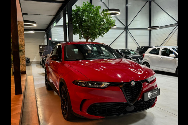 Alfa Romeo Tonale 1.5T Hybrid Sprint Garantie Carplay Adoptieve Cruise Clima Navi Led Dab Rijklaar