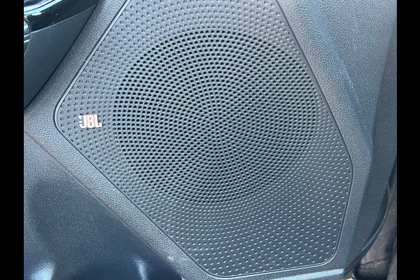 Kia e-Niro ExecutiveLine 64 kWh SOH 100%/ACC/JBL/CAMERA