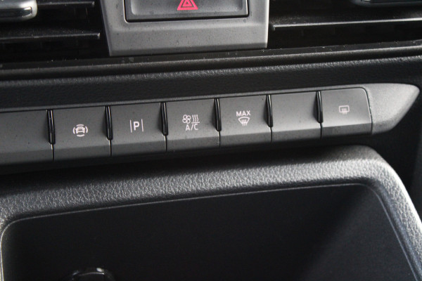 Ford Transit Connect 2.0 EcoBlue L2 Trend 102pk - Airco - Cruise - PDC - Navi - Carplay - Lane Assist - Rijklaar