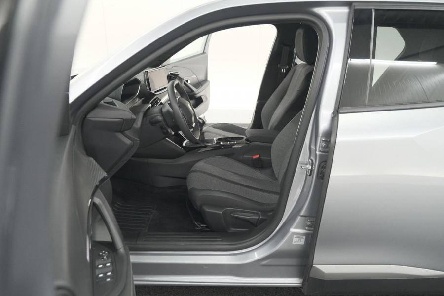 Peugeot 2008 PureTech 100 Allure | Camera | Navigatie | Parkeersensoren | Apple Carplay