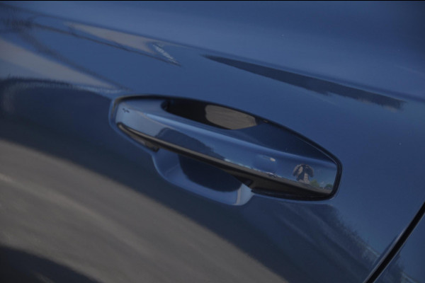 Volvo S60 T6 350PK Automaat Recharge Ultimate Bright / Head-up display / Harman Kardon audio / Panoramadak / BLIS / Elektrisch bedienbare voorstoelen / Memory seats / Verwarmbare stoelen / Keyless entry /