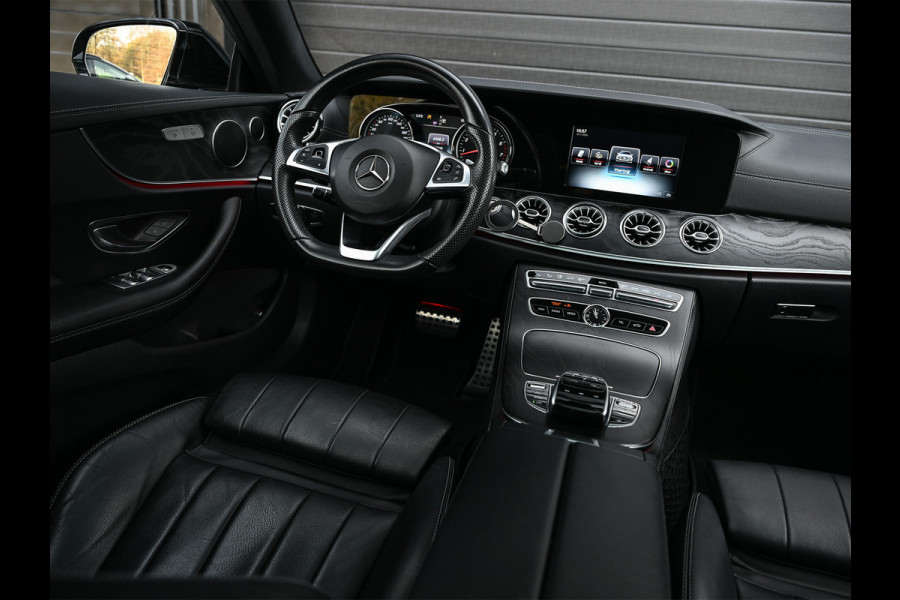 Mercedes-Benz E-Klasse Coupé 200 Business | AMG-LINE | NL-AUTO | PANORAMADAK | CAMERA | SFEERVERLICHTING | LEDER | STOELVERWARMING | EL. VERST. STOEL|