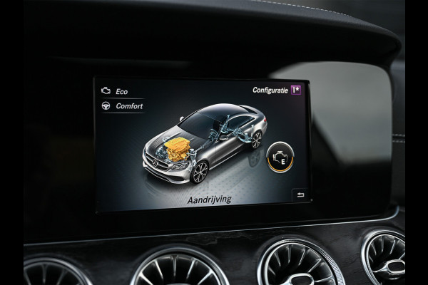 Mercedes-Benz E-Klasse Coupé 200 Business | AMG-LINE | NL-AUTO | PANORAMADAK | CAMERA | SFEERVERLICHTING | LEDER | STOELVERWARMING | EL. VERST. STOEL|